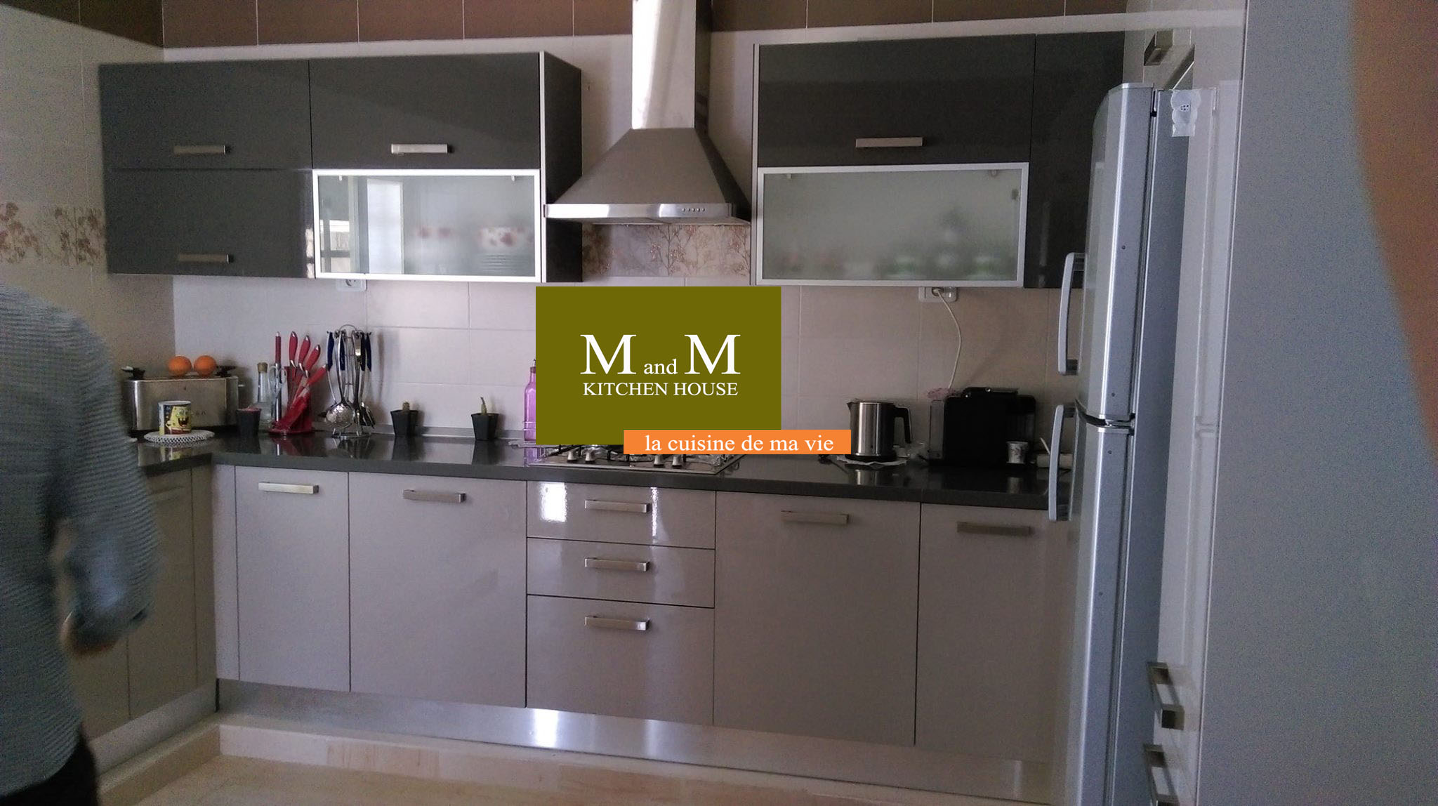 Cuisine Encastrable Grise et Grège - Meubles et décoration ...