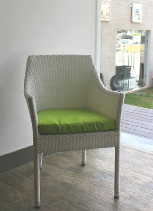Chaise en fibre Synthétique  - Meubles et décoration en Tunisie