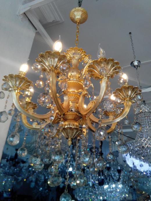 Lustre 8F Plaqué or 24 Carat Cristal Tchèque - Meubles et décoration en Tunisie
