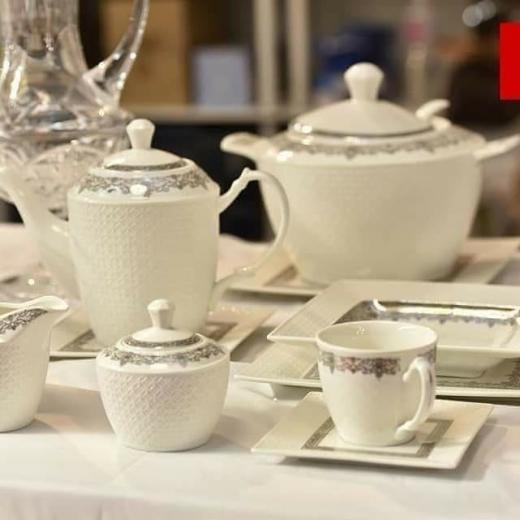 Service à Table Porcelaine  - Meubles et décoration en Tunisie