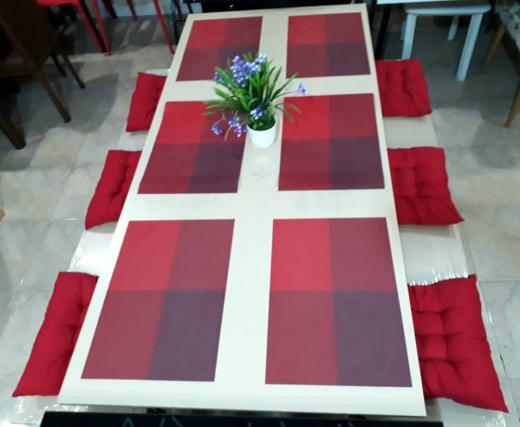 Table scandinave avec 2 banquettes - Meubles et décoration en Tunisie