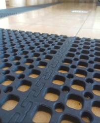 TAPIS CAILLEBOTIS  - Meubles et décoration en Tunisie